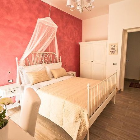 Venustas Bed and Breakfast LMP Buitenkant foto