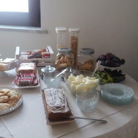 Venustas Bed and Breakfast LMP Buitenkant foto